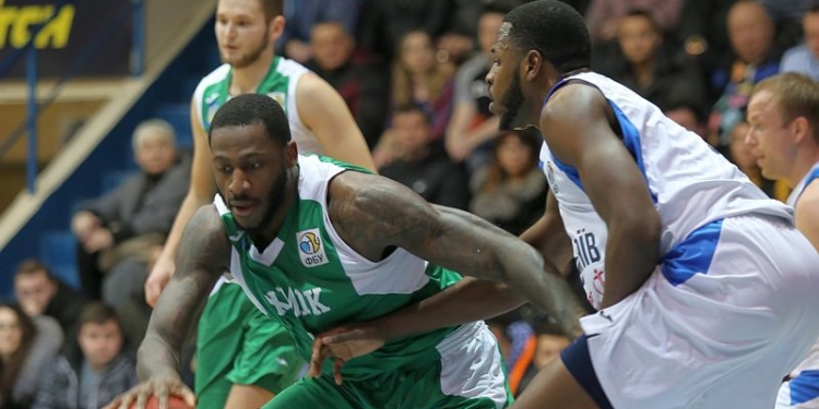 МБК «Николаев» не смог одолеть южненский «Химик», но нервы ему основательно потрепал