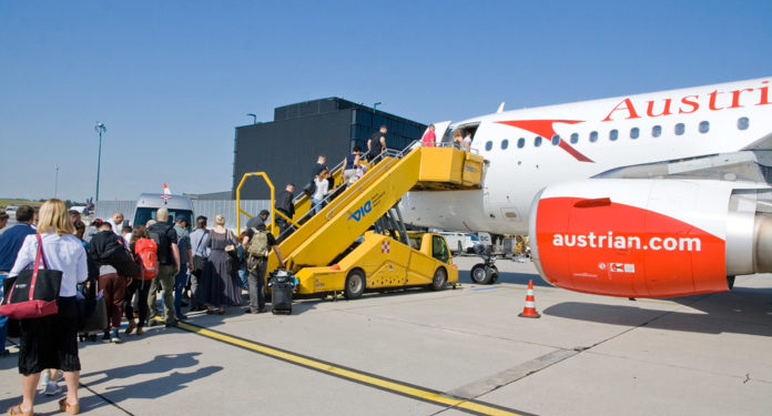 Можно порадоваться за жителей Вены: Austrian Airlines ввела авиационный проездной