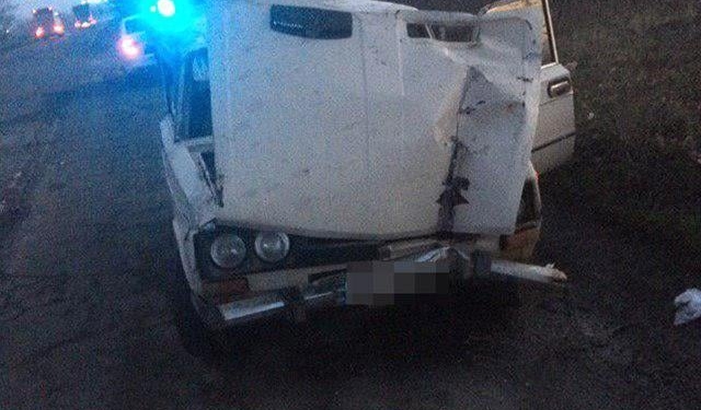 Под Николаевом водитель «под кайфом» на трассе опрокинул автомобиль (ФОТО)