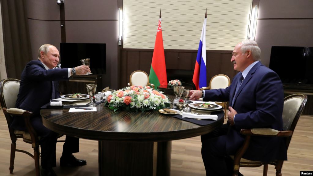 Интеграции Беларуси с РФ пока не будет – Путин и Лукашенко не подписали никаких документов 1