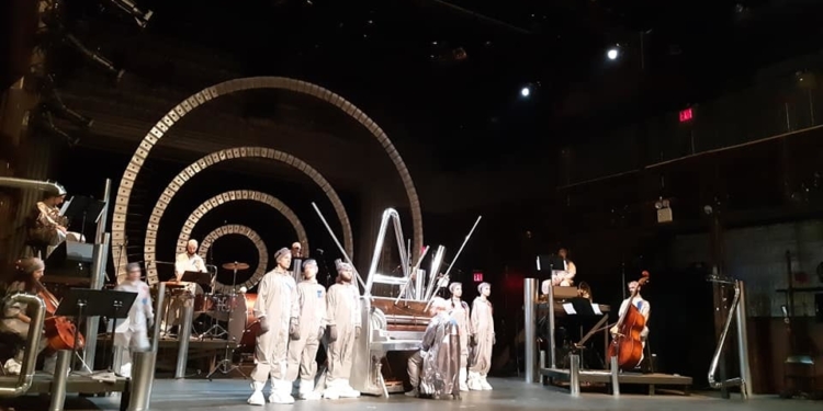 Украинцы в Нью-Йорке успешно презентовали оперу о катастрофе будущего (ФОТО, ВИДЕО)