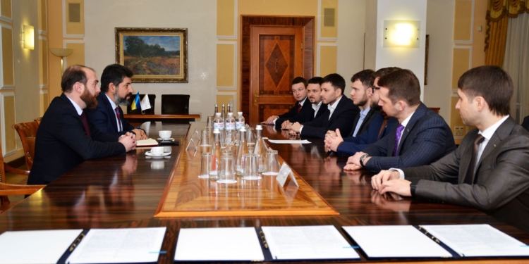 40 локомотивов General Electric планируется приобрести в 2020 году, – Криклий