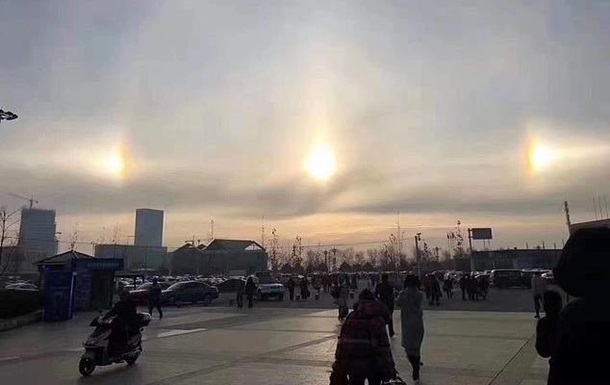 В китайском городе испугались трех солнц в небе (ВИДЕО) 1