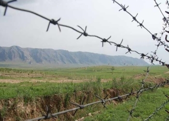На границе Таджикистана и Кыргызстана подрались 200 человек
