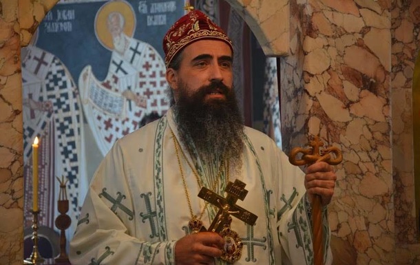 В Черногории полиция избила епископа 1