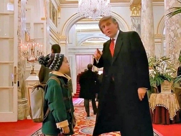 Трамп назвал фильм "Один дома - 2" одним из крупнейших рождественских хитов 1