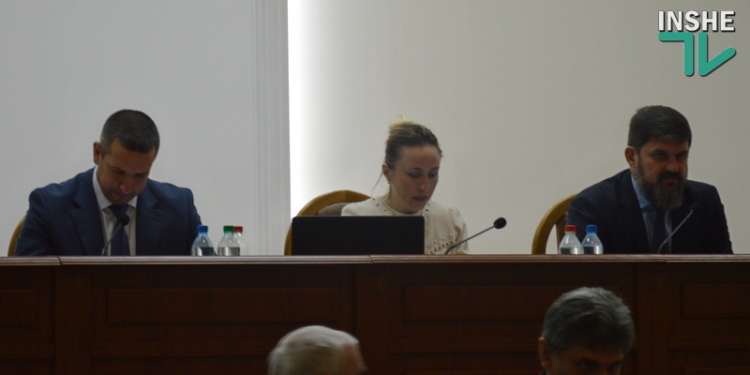 Стартовала сессия Николаевского облсовета, которую своим присутствием почтил губернатор Стадник (ФОТО)