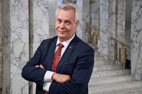 Премьер-министр Финляндии подал в отставку из-за забастовок почтовиков