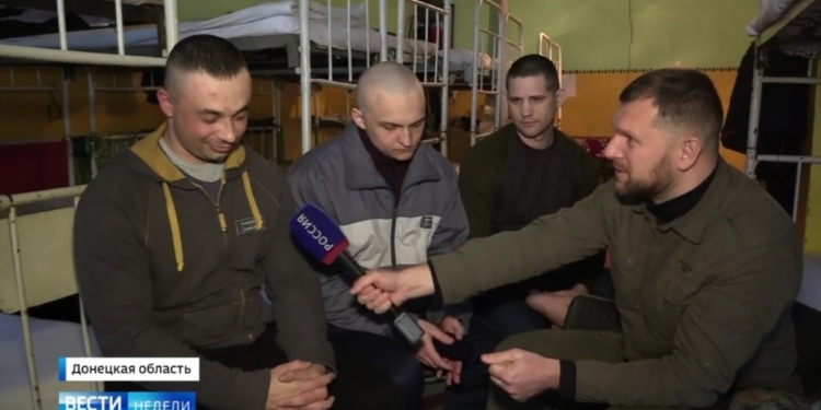 На россТВ показали троих украинских военных, которые пять лет находятся в плену “ДНР”