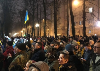 В Харькове более тысячи человек вышли в поддержку Андрея Антоненко