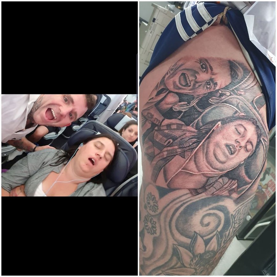 Перешел все границы: британец отомстил жене, сделав себе ее татуировку с лишними подбородками 1