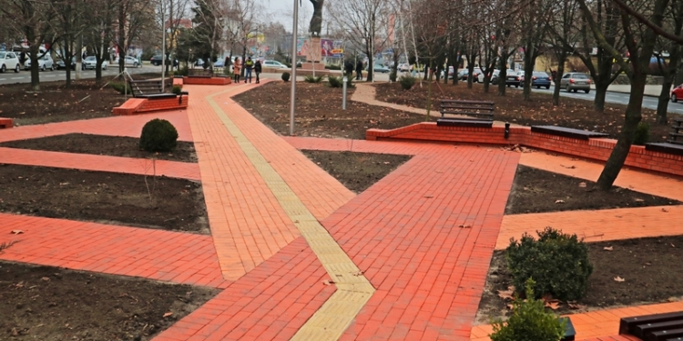 В Николаеве открылся ЭКОбульвар (ФОТО)