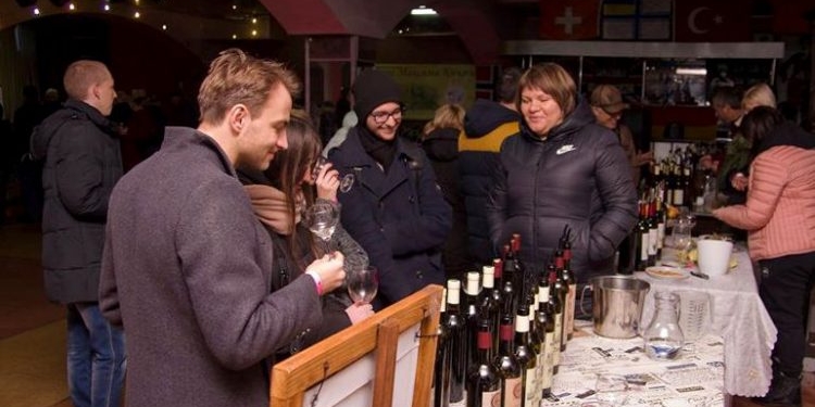 Винница – столица виноделия? Там прошел фестиваль молодого вина “Боже ллє” (ВИДЕО)