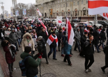В Минске проходит пятая за месяц акция против интеграции с Россией (ФОТО, ВИДЕО)