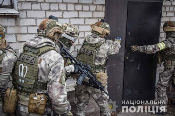 Захват заложника. Личный состав Николаевского главка полиции был поднят по тревоге (ФОТО)