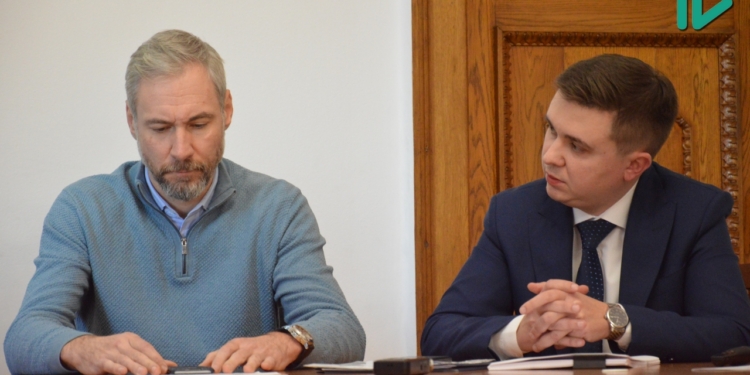 Николаевский ЦНАП vs Ивано-Франковский ЦНАП: сравнение общественников и комментарий Лазарева (ВИДЕО)