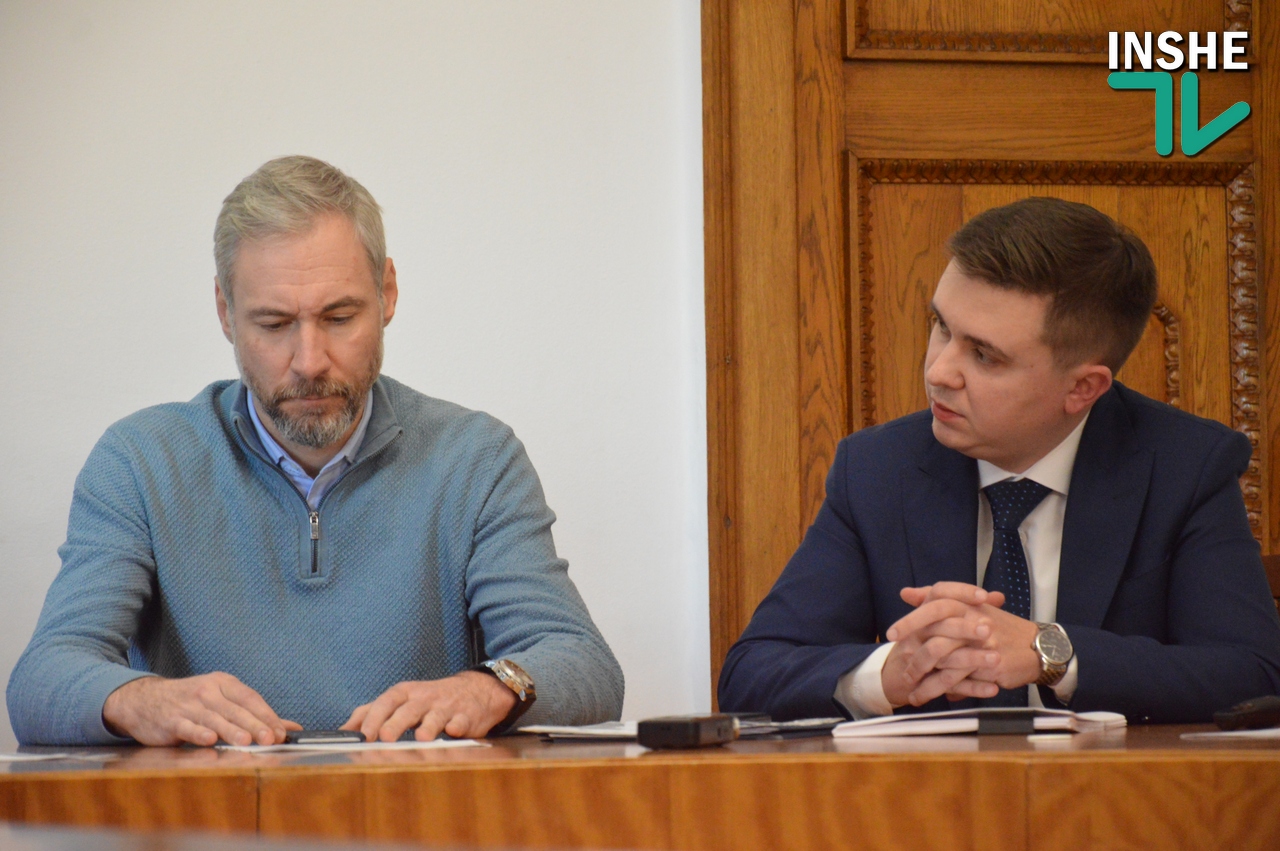 Николаевский ЦНАП vs Ивано-Франковский ЦНАП: сравнение общественников и комментарий Лазарева (ВИДЕО)