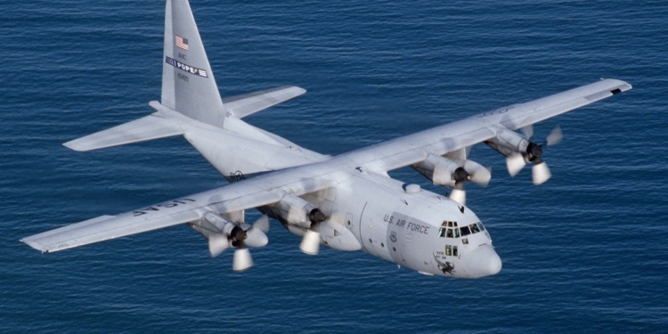 В Южной Америке разбился военный самолет с 38 людьми на борту