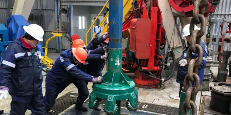 Нафтогаз начал бурить сверхглубокую газовую скважину