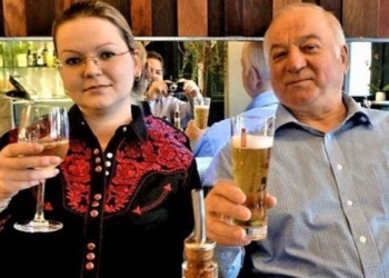 Живы и не хотят встречаться с российскими послами. Посол рассказал о судьбе Скрипалей