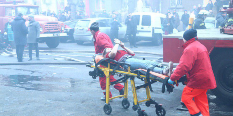 Пожар в Одесском колледже: 1 погибшая, 12 пострадавших (ФОТО, ВИДЕО)