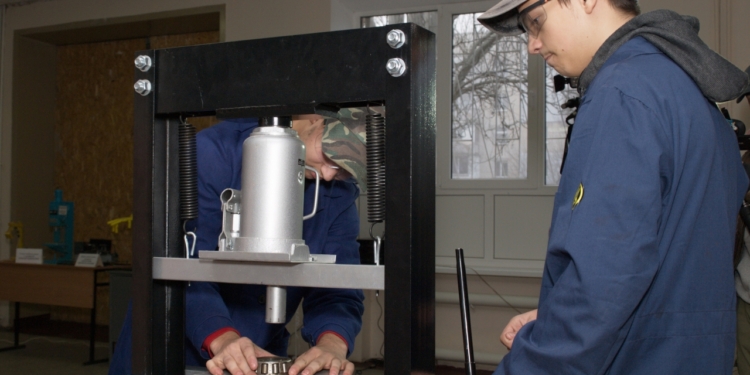 На базе Николаевского профессионального машиностроительного лицея открыт учебно-практический центр