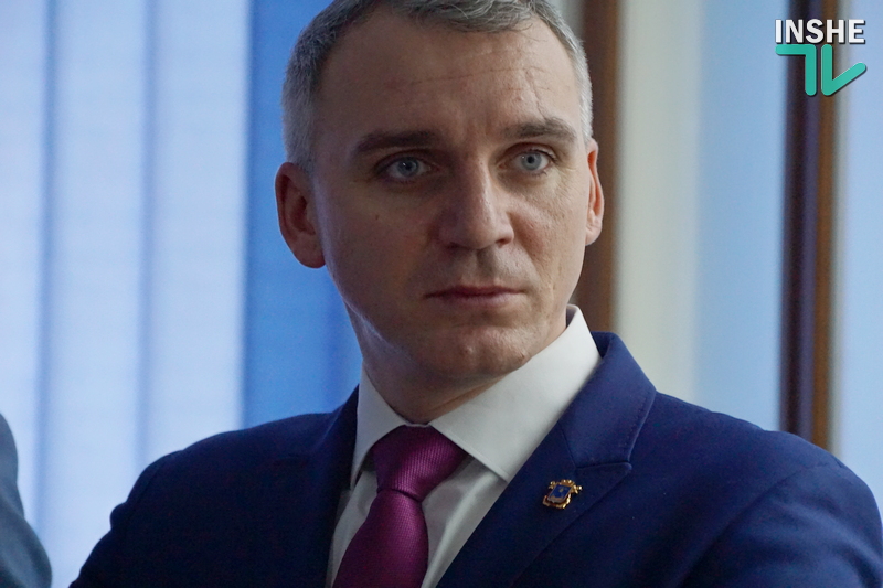 Мэра Николаева положили в больницу с тяжелым состоянием из-за коронавируса 1