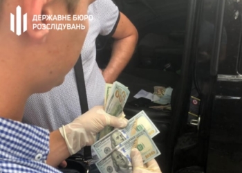 На Николаевщине два таможенника требовали за овец $5,4 тыс. взятки – теперь их будут судить (ФОТО)