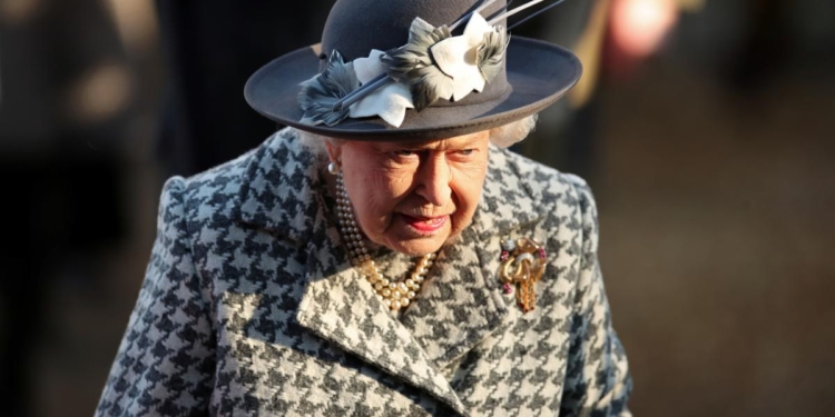 Закон о Brexit подписан Елизаветой II