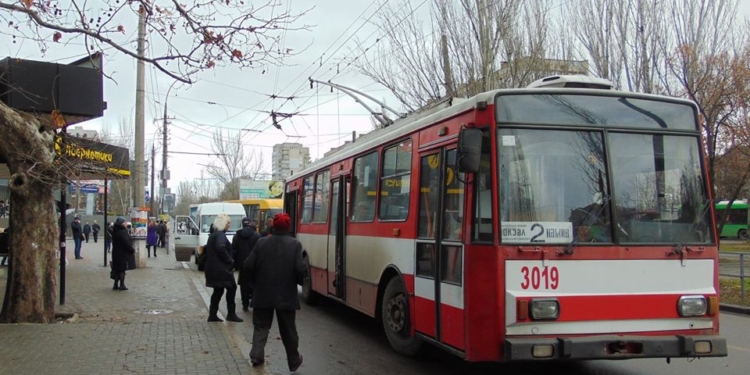В Николаеве с 5 по 7 января электротранспорт будет ходить в режиме выходного дня. Только в Сочельник – исключение