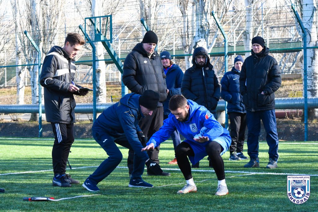 Николаевские футболисты прошли электронное педагогическое тестирование 1