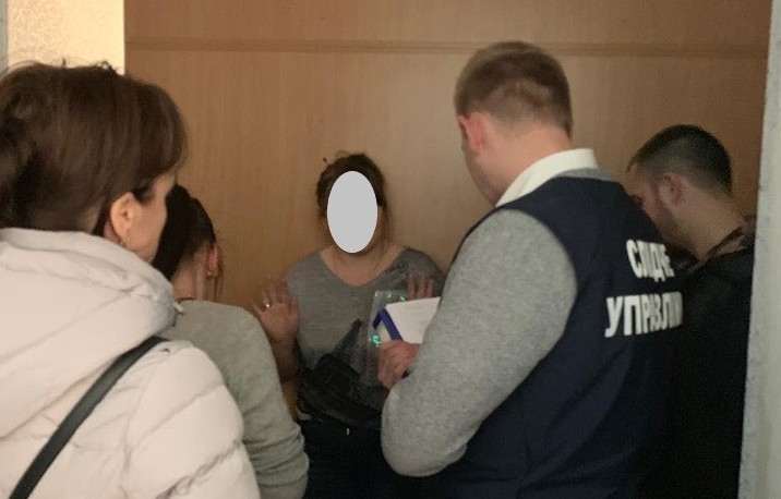 В Николаеве будут судить экс-чиновницу управления Гоструда, которую разоблачили на взятке в 30 тыс. грн. 1