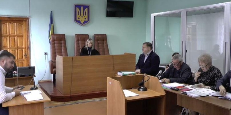 «Дело о кожаном кресле» на Николаевщине: суд признал обвинительный акт «никчемным и недопустимым документом» и вернул прокуратуре (ДОКУМЕНТ, ВИДЕО)