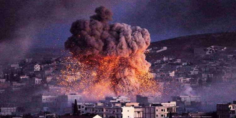 Россияне бомбят сирийский Идлиб, силы Асада пошли вперед (ВИДЕО)