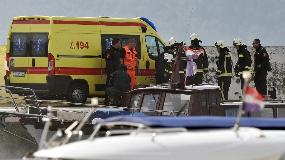 В Хорватии разбился военный вертолет