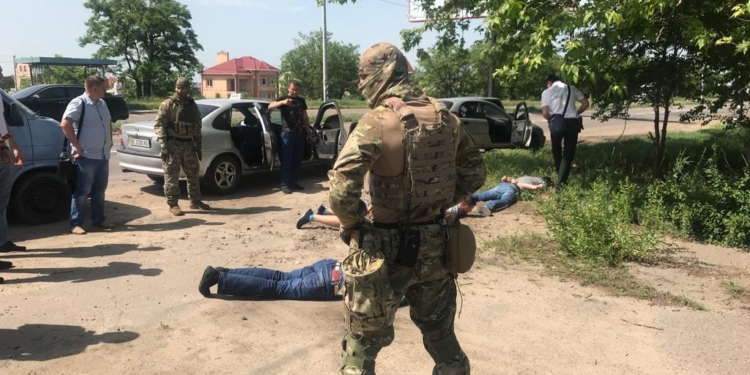 Десять доказанных квартирных краж – в суд передано дело николаевского криминального “квартета”