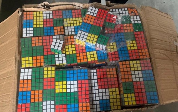 В Одессе изъяли тысячи контрафактных кубиков Рубика 1