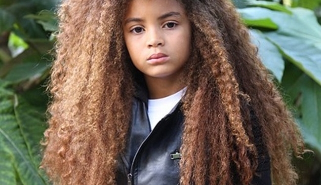 Школы отказались принимать ученика-звезду  Instagram из-за его волос (ВИДЕО)