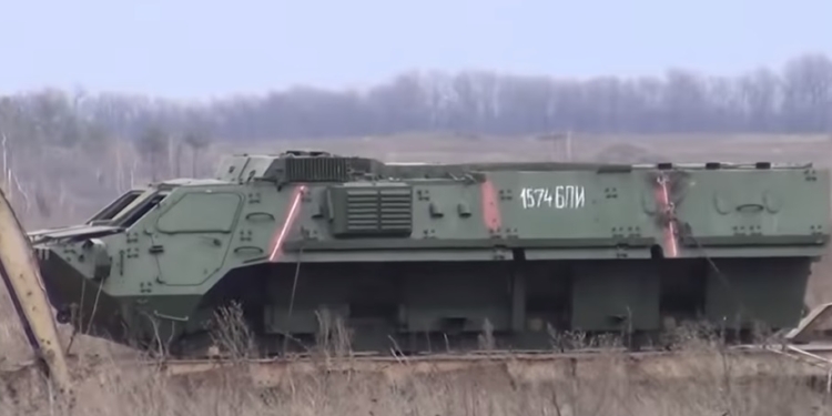 Броня крепка: стрельбовые испытания положили конец скандалу о дырявых БТР-4 (ФОТО, ВИДЕО)