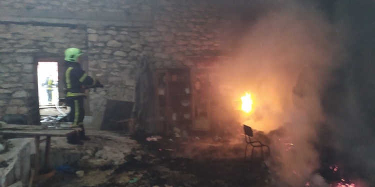 На Николаевщине за сутки спасатели 4 раза выезжали тушить пожары (ФОТО)