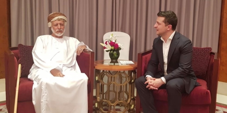 Призвал участвовать в большой приватизации. Зеленский провел еще одну встречу в Омане (ФОТО)