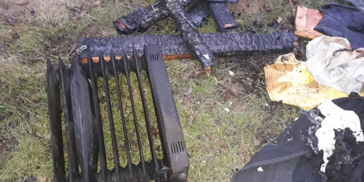 На Николаевщине спасатели ликвидировали 4 пожара в жилом секторе и потушили автомобиль Chevrolet Aveo