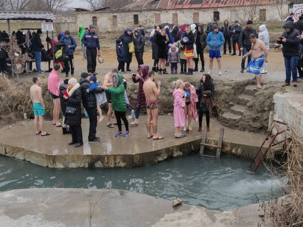 На Николаевщине в Крещение спасатели обеспечили безопастность по всем районам области (ФОТО) 1