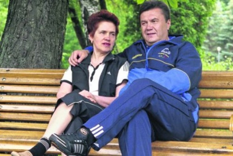 "Батя, я стараюсь". Где и чем живет теперь Людмила Янукович и прочие бывшие 5