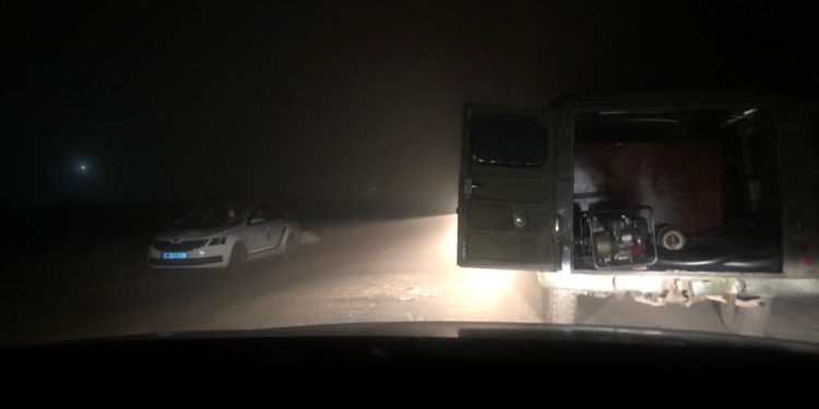 Николаевец при поддержке машиниста похитил более тонны топлива из локомотива, но попался на «горячем» (ФОТО)