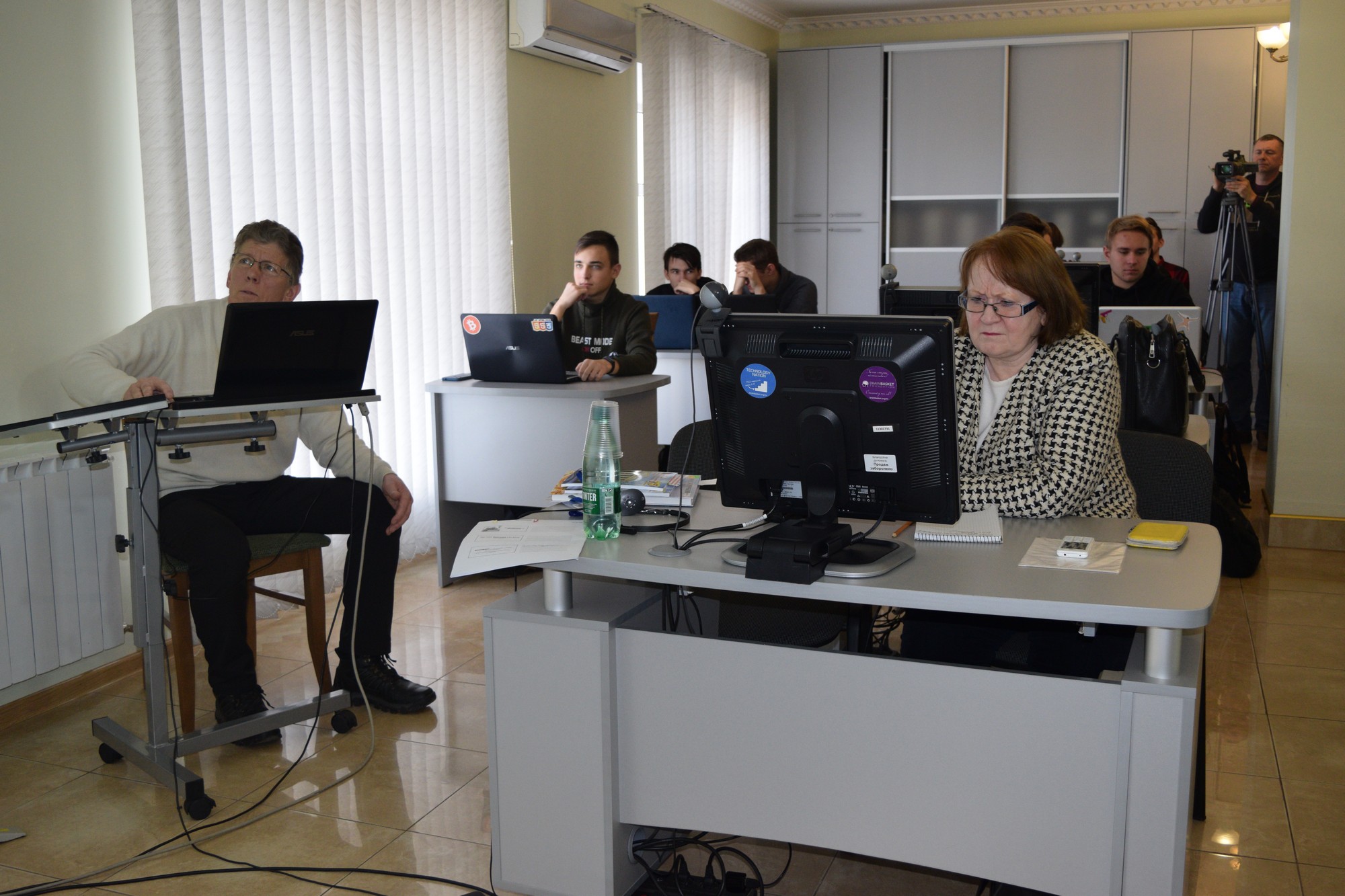 Внеси свой вклад в Википедию: николаевцев научили создавать собственные статьи для известной энциклопедии (ФОТО)