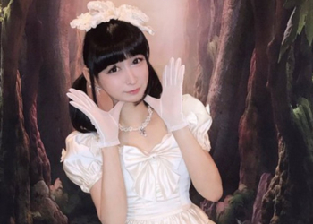 “А девкой был бы краше”. Известная японская школьница оказалась женатым мужчиной (ФОТО, ВИДЕО)