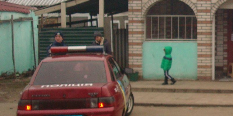 Ночные воры. Во Врадиевке несовершеннолетние “обчистили” магазин (ФОТО)