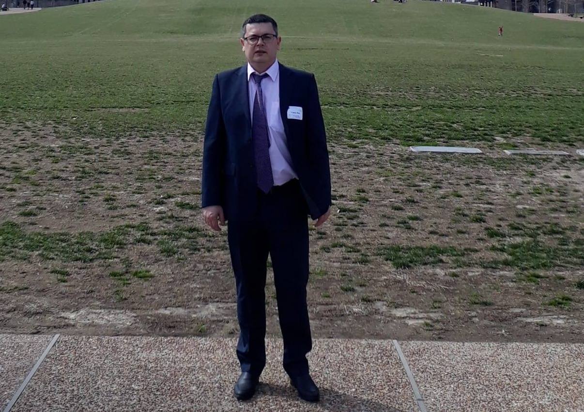 Вместо любвеобильного слуги Яременко комитет ВР по внешней политике возглавит Мережко