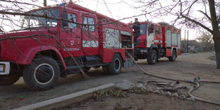 На Николаевщине за сутки горело четыре жилых дома, один человек погиб